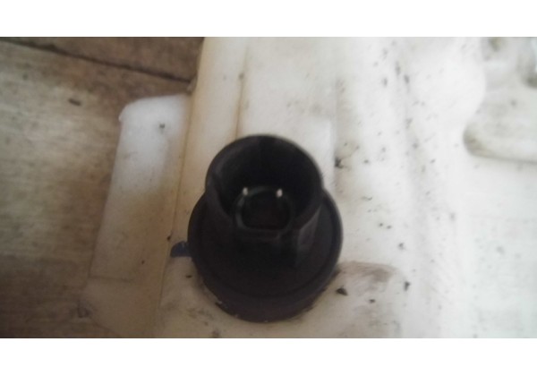 Бачок омивача скла під омивач фар Renault Laguna II, 8200022568